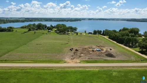 23346 451 Ave Avenue, Madison, SD, 57042 | Card Image