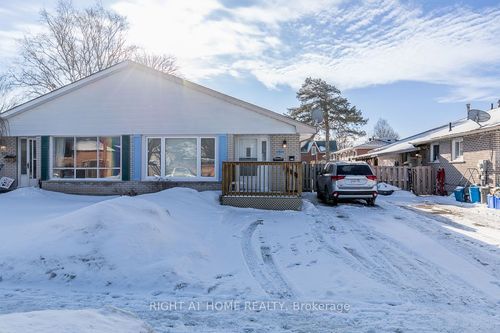lower-169A Rose St, Barrie, ON, L4M2T8 | Card Image
