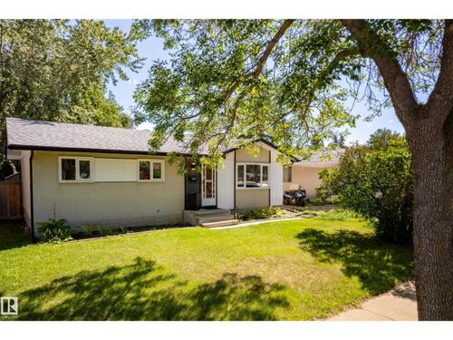 8937 92 Ave, Fort Saskatchewan, AB, T8L1A3 | Card Image