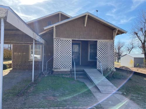 210 E 5th Street, Cement, OK, 73017 | Card Image