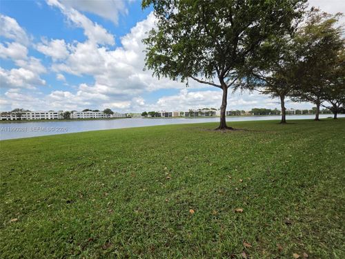 apt-110-7611 Southampton Ter, Tamarac, FL, 33321-9140 | Card Image