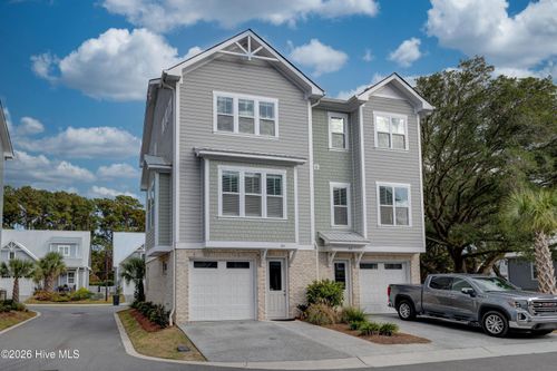 1817 Bungalow Row, Wilmington, NC, 28409 | Card Image