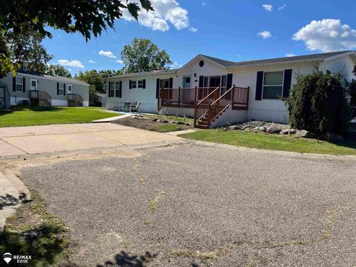 257 Grissom Ct, Flushing, MI, 48433-9313 | Card Image