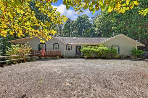 6961 Wood Lake Cir, Young Harris, GA, 30582-1617 | Card Image