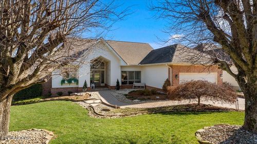 219 Tuhdegwa Ln, Loudon, TN, 37774-2616 | Card Image