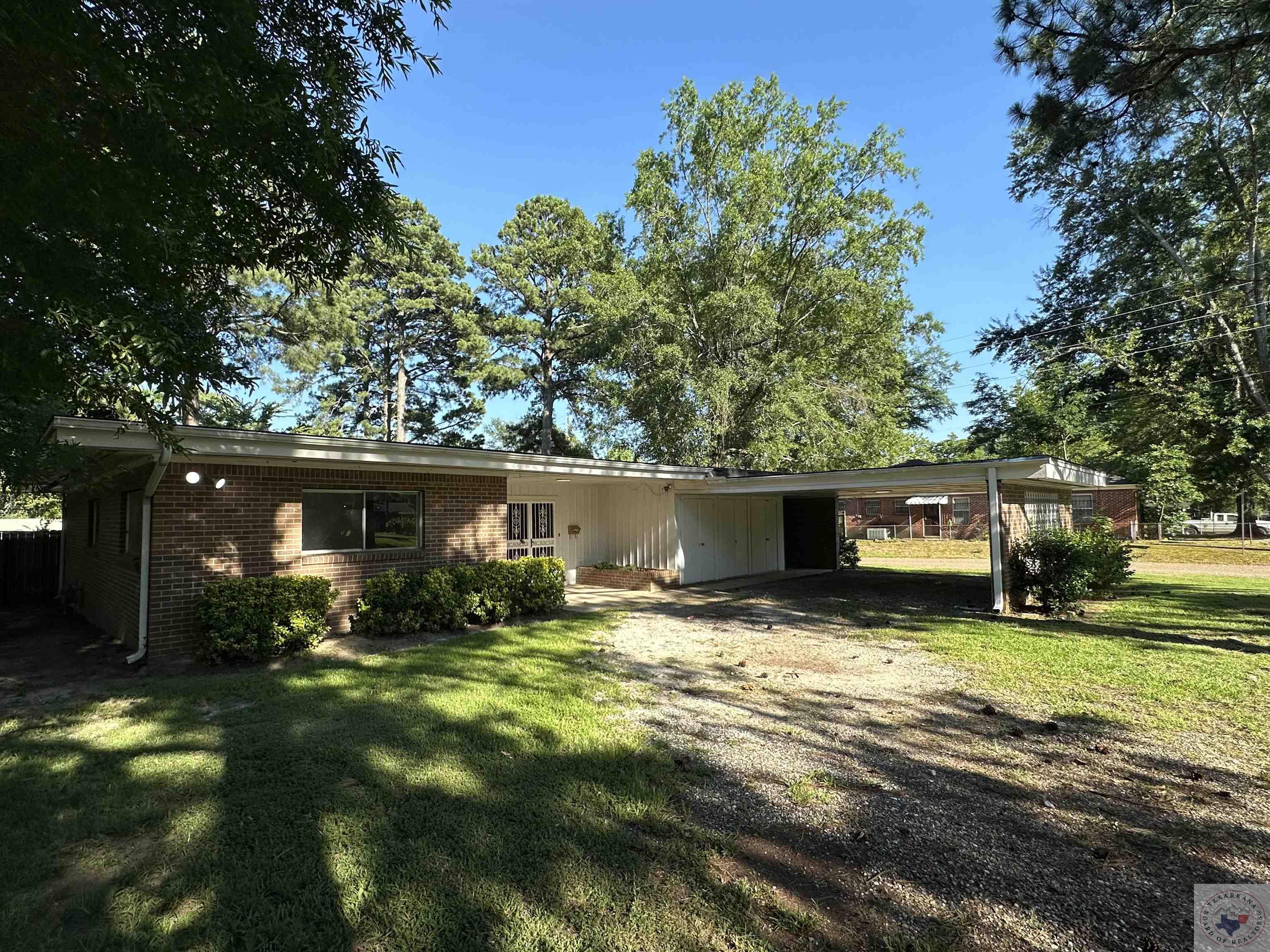 Olive St, Texarkana, TX 75503