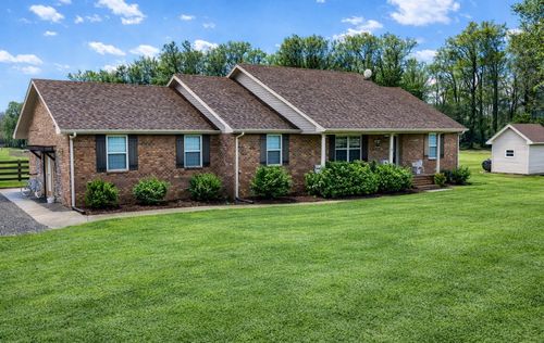 223 Rich Rd, Unionville, TN, 37180-8626 | Card Image