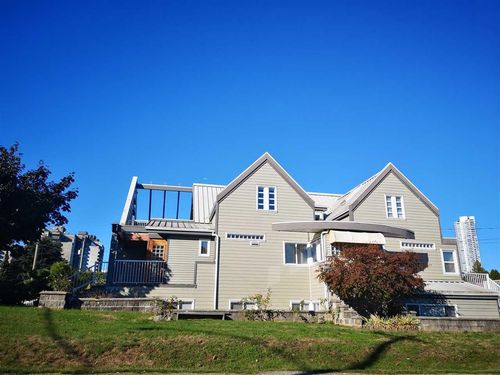 6990 Willingdon Ave, Burnaby, BC, V5J3R2 | Card Image
