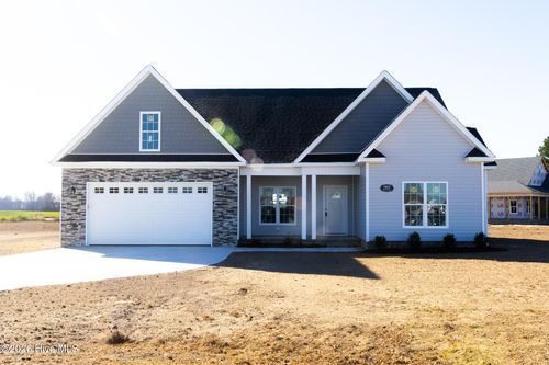 1907 Ridenour Ct, Farmville, NC, 27828-5501 | Card Image