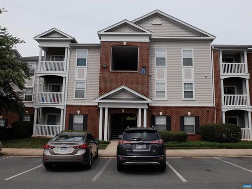 205-727 Denali Way, CHARLOTTESVILLE, VA, 22903-8127 | Card Image
