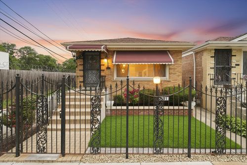 5515 S Oakley Ave, Chicago, IL, 60636-1022 | Card Image