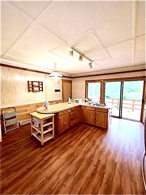 66 Elm St, Lancaster, NH, 03584-3121 | Card Image