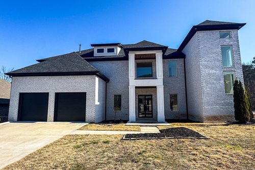 32 Corlay Dr, Little Rock, AR, 72223-5327 | Card Image