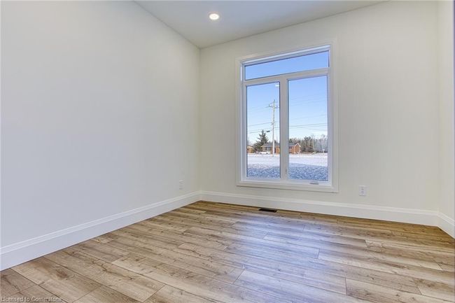 9392 Silver St, House other with 4 bedrooms, 4 bathrooms and 19 parking in Caistor Centre ON | Image 41