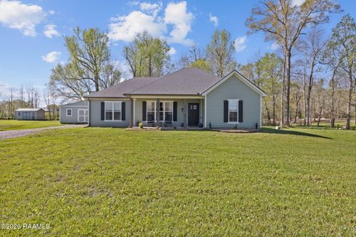 550 Longwood Dr, Opelousas, LA, 70570-4868 | Card Image