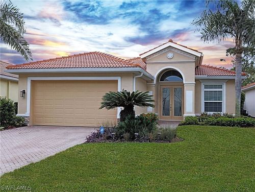 5758 Lago Villaggio Way, NAPLES, FL, 34104-5742 | Card Image