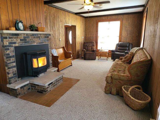 426 N Line St, House other with 3 bedrooms, 1 bathrooms and null parking in Churubusco IN | Image 17