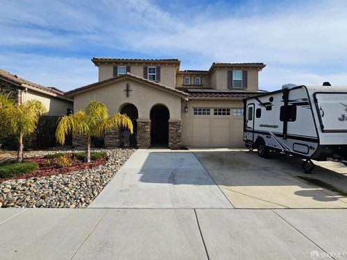 1535 Goldenstar Ct, Hollister, CA, 95023-9775 | Card Image