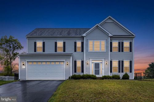 253 Twain St, GERRARDSTOWN, WV, 25420-1111 | Card Image