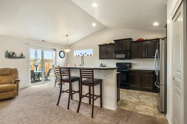 7. Kitchen | Image 7