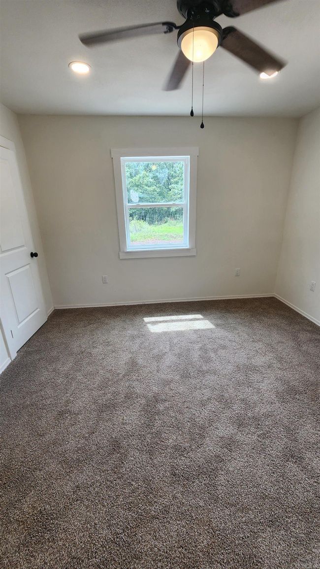 83 Dunn Hill Cir, House other with 5 bedrooms, 3 bathrooms and null parking in Vilonia AR | Image 16