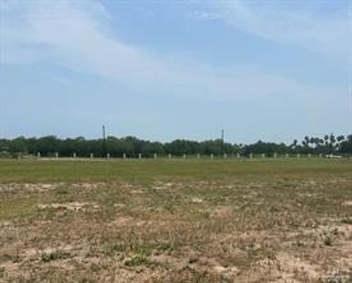 3000 Santa Clarita, Weslaco, TX, 78596 | Card Image