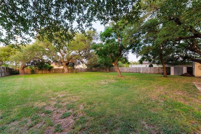 201 S Sumac Ln, House other with 3 bedrooms, 3 bathrooms and null parking in Georgetown TX | Image 27