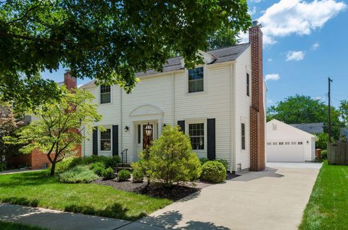 235 Fallis Rd, Columbus, OH, 43214-3770 | Card Image