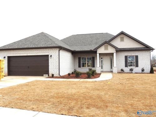 137 Khaki Ridge Drive, Hazel Green, AL, 35750 | Card Image