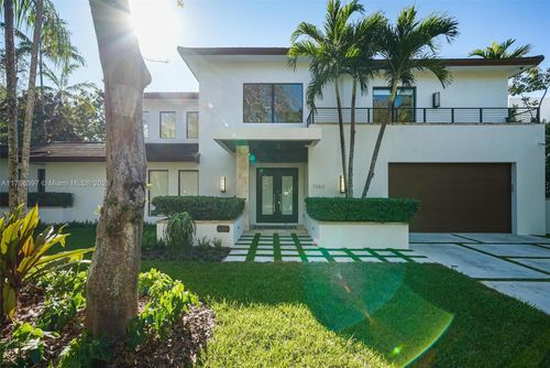 7360 Sw 53rd Pl, Miami, FL, 33143-5823 | Card Image