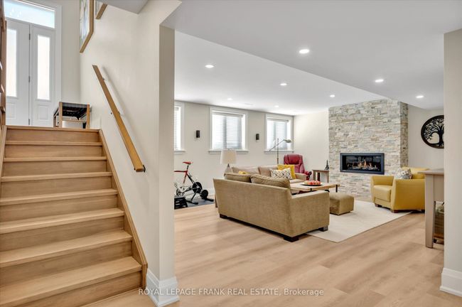 1942 Davenport Rd, House other with 4 bedrooms, 3 bathrooms and 4 parking in Cavan ON | Image 31