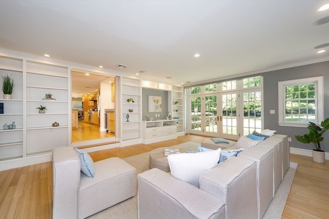 37 Nason Hill Rd, House other with 4 bedrooms, 3 bathrooms and 10 parking in Sherborn MA | Image 11