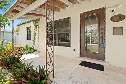 100 Ne 51st St, Oakland Park, FL, 33334-1613 | Card Image