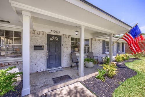 11303 Rupley Ln, Dallas, TX, 75218-1912 | Card Image