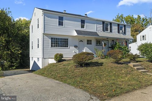 1204 Mulberry St, Upland, PA, 19015-3048 | Card Image