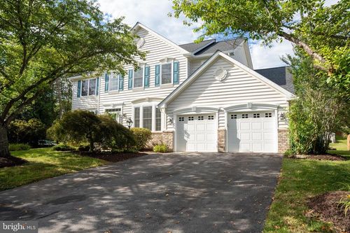 18527 Denhigh Cir, OLNEY, MD, 20832-1882 | Card Image