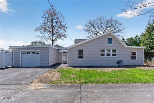 5 Marquette Ave, Latham, NY, 12110-3134 | Card Image