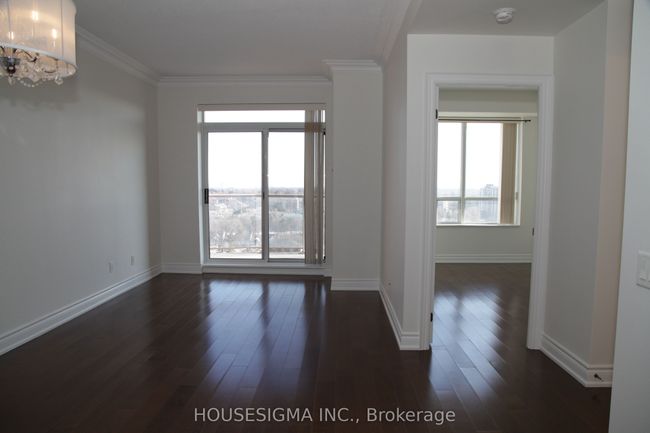 1208 - 2 Clairtrell Rd, Condo with 2 bedrooms, 1 bathrooms and null parking in North York ON | Image 10