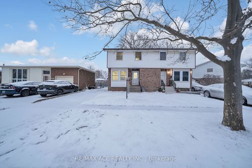 8159 Lynhurst Dr, Niagara Falls, ON, L2H2A3 | Card Image