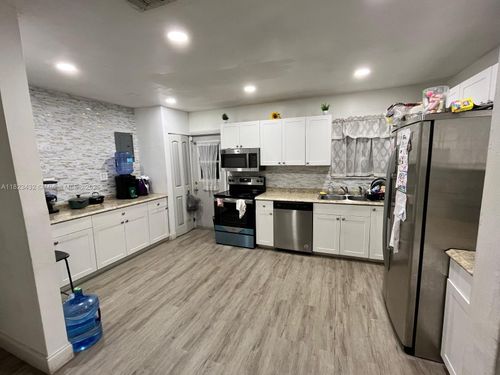 220 N 66th Ave, Hollywood, FL, 33024-7614 | Card Image
