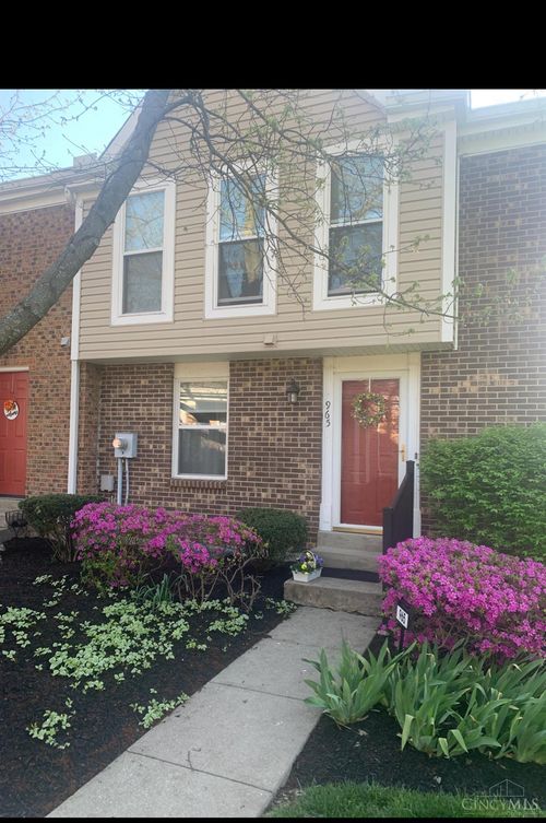 965 Woodlyn Dr N, Anderson Twp, OH, 45230-4424 | Card Image