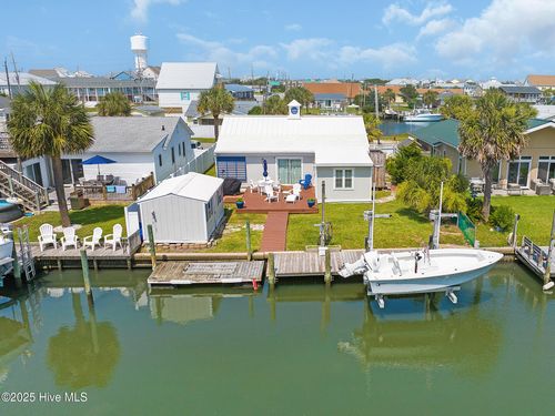 104 Bay View Blvd, Atlantic Beach, NC, 28512-5500 | Card Image