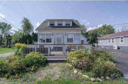 15 Kozy Ln, Malta, NY, 12020-4138 | Card Image