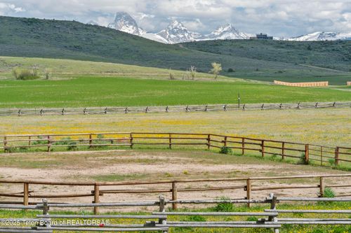 7339 Summerbreeze Trl, Tetonia, ID, 83452-4913 | Card Image