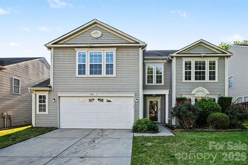 5671 Hammermill Dr, Harrisburg, NC, 28075-3933 | Card Image