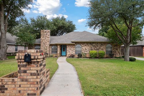 1112 Indian Ridge Dr, Denton, TX, 76205-8043 | Card Image