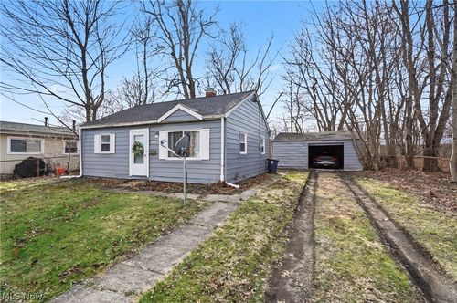 1276 Frederick Blvd, Akron, OH, 44320-3316 | Card Image