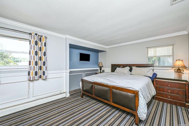 9 Wakefield Ct, House other with 5 bedrooms, 4 bathrooms and null parking in Deer Park NY | Image 22