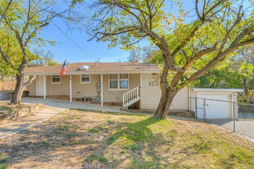 12 Service St, Oroville, CA, 95966-3714 | Card Image