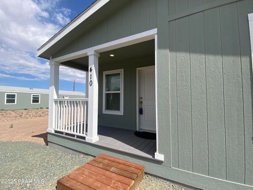 410 W Venice Way, Paulden, AZ, 86334-2835 | Card Image